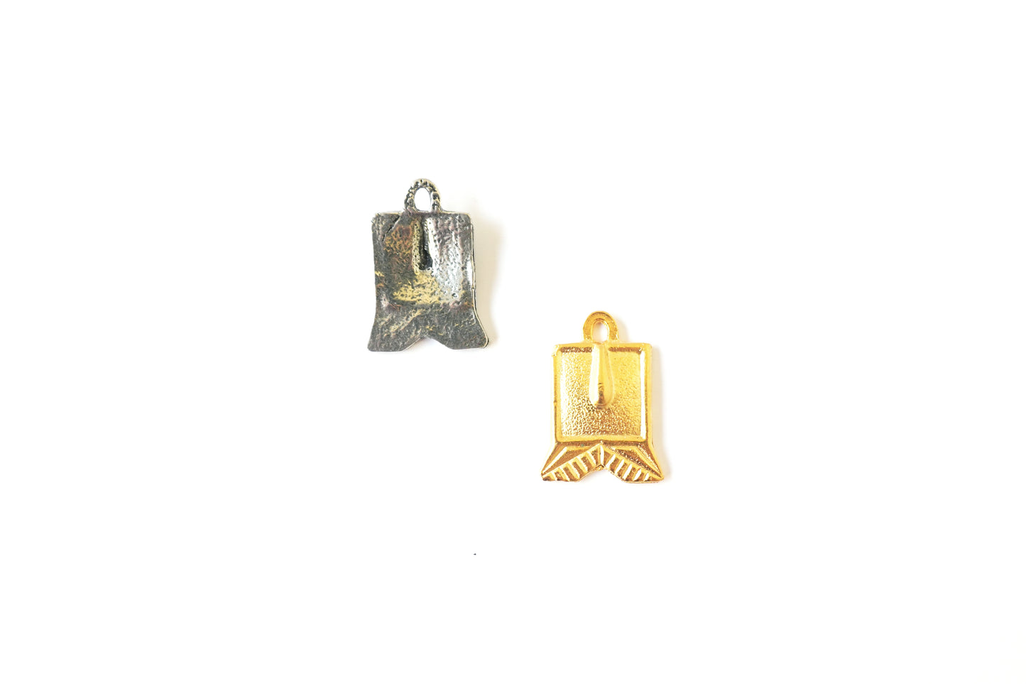 Art Deco Charm in Britannium | Antique Revival Pendant | Vintage Style Jewelry Charm | Geometric Deco Motif | DIY Necklace & Bracelet
