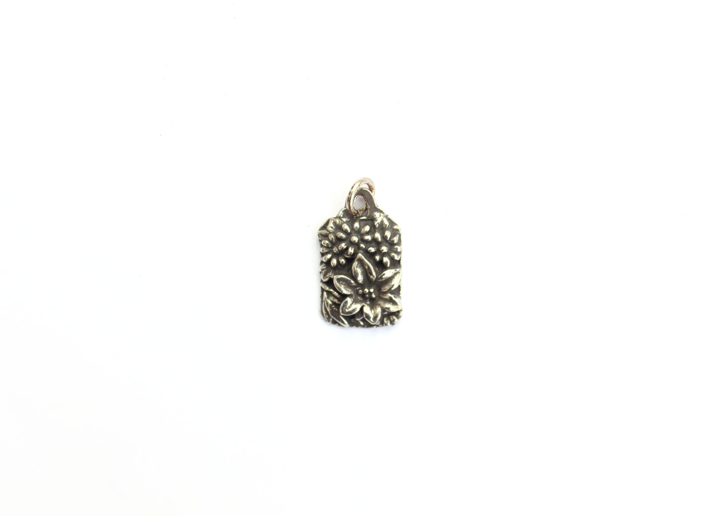 Rectangular Bouquet Charm In Britannium – Nature's Bloom in Timeless Metal