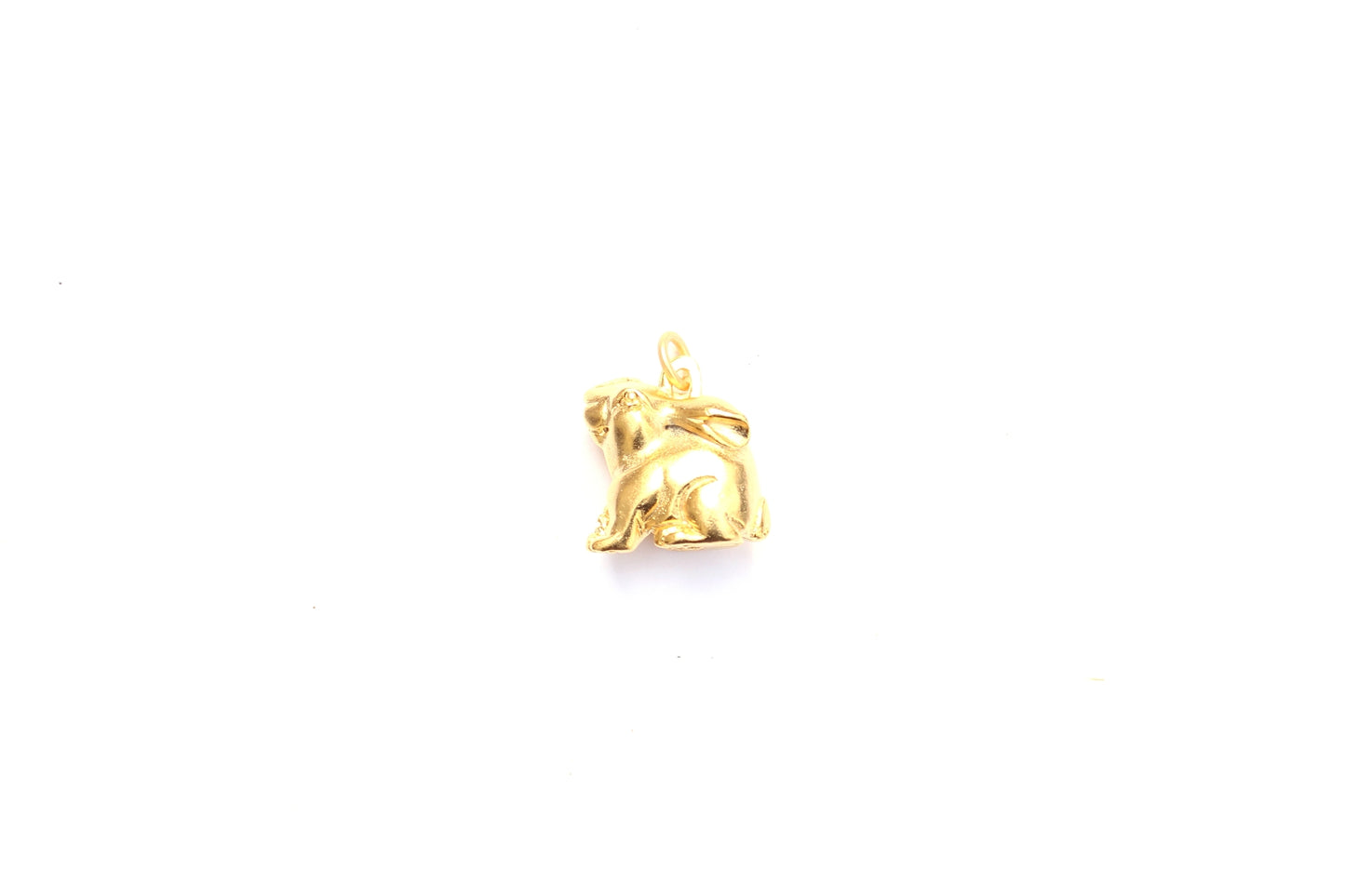 3D Rabbit Charm in Britannium – Timeless Elegance in Antique Replication