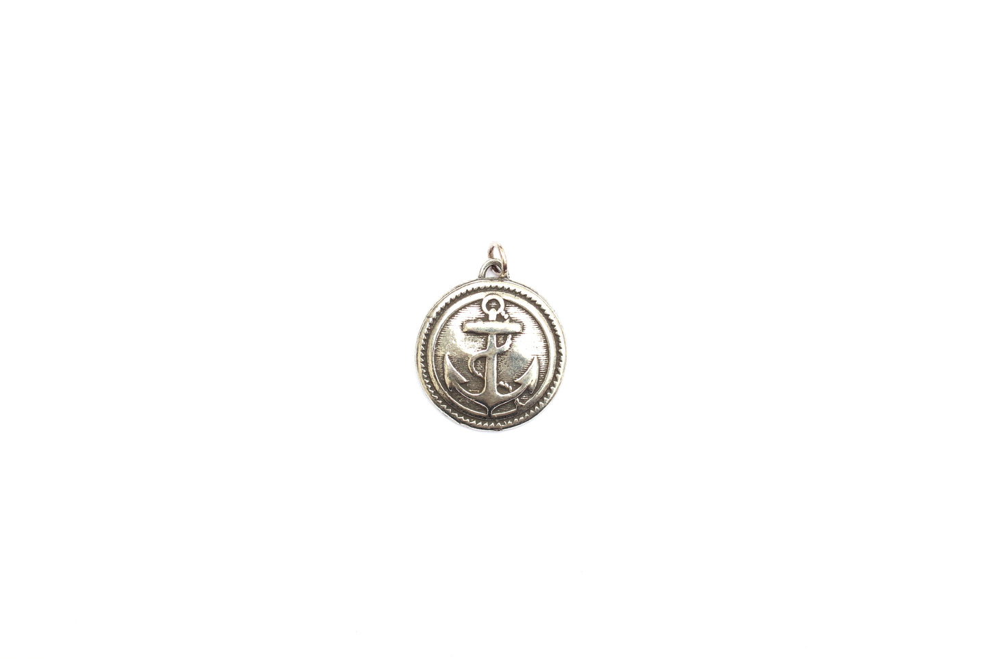 Ship Anchor Pendant in Britannium – Nautical Heritage with Braided Elegance
