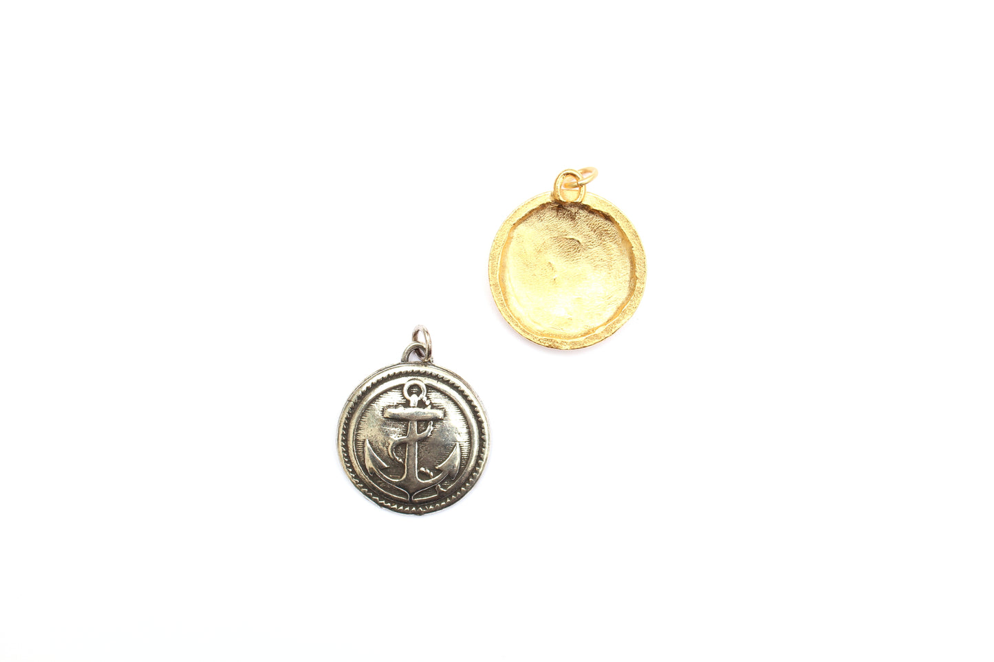 Ship Anchor Pendant in Britannium – Nautical Heritage with Braided Elegance