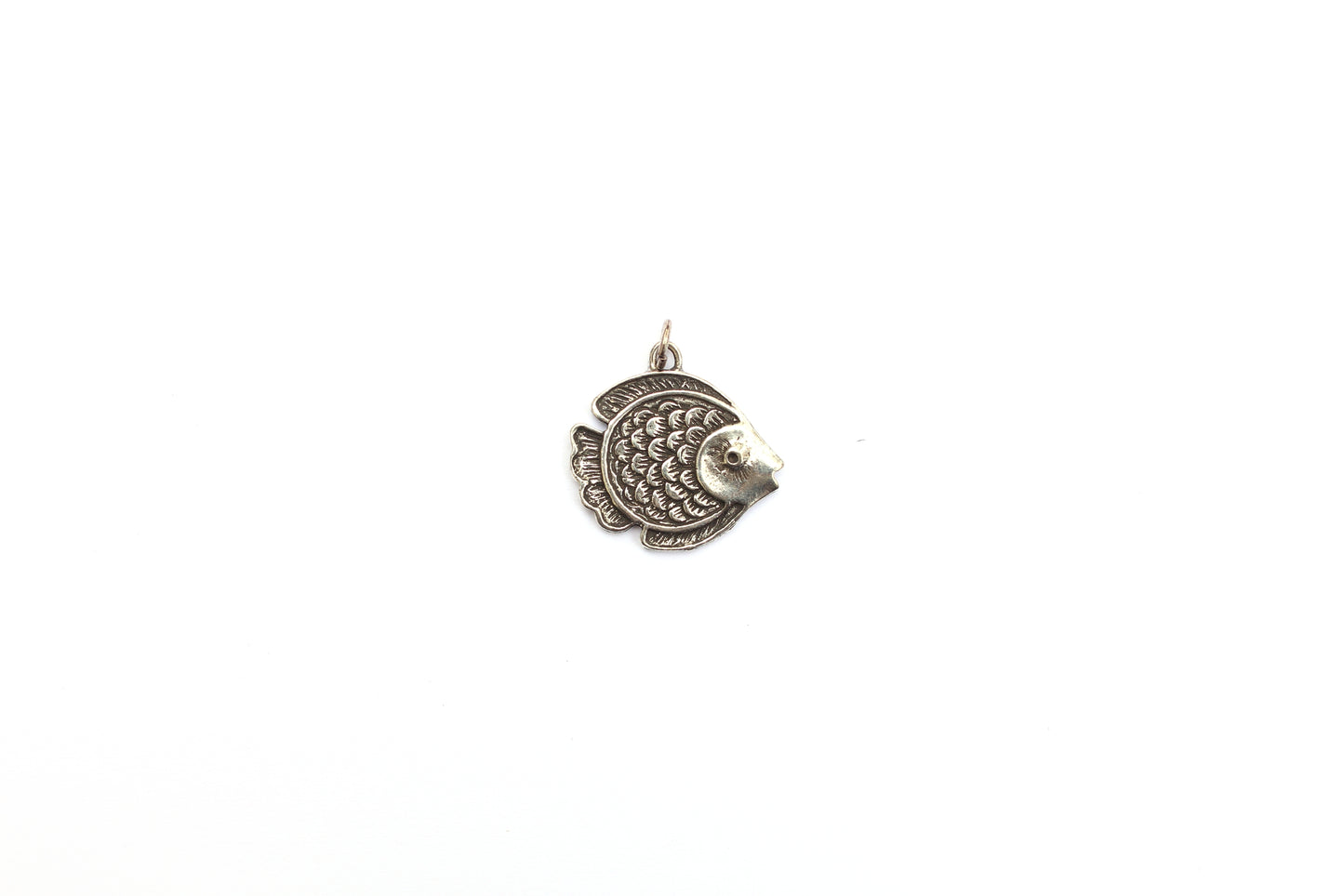 Elaborate Scales Sunfish Pendant in Britannium – Mesmerizing Nautical Elegance