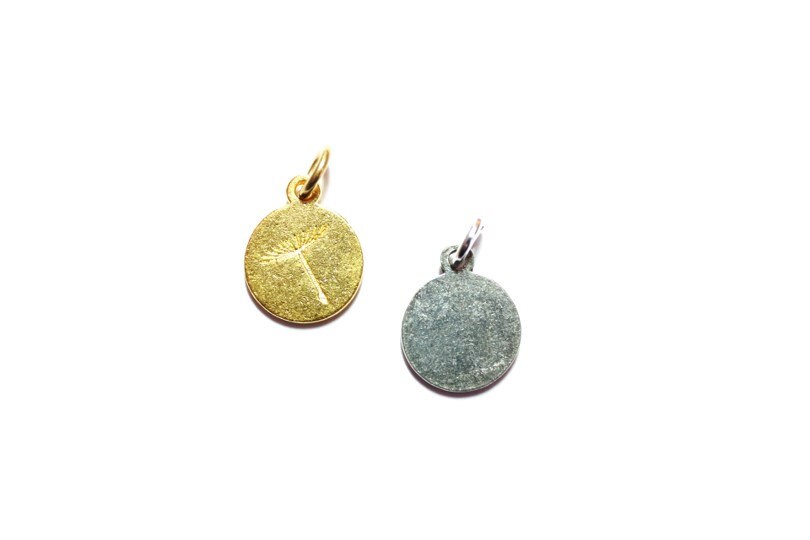Dandelion Seed Charm, Dandelion Charm, Pewter Charm, Flower Charm, Gold Flower, Gold Charm, Britannium, Pewter, Wish Charm, Wish Pendant