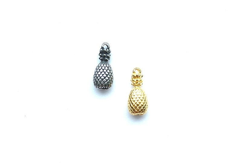 Pineapple Charm, Gold Pineapple, Silver Pineapple, 3D Charm, 3D Pineapple, Tropical Charm, Charm Bracelet, Britannium Charm, Pewter Charm