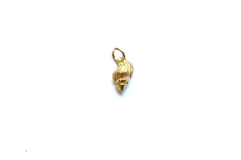 Shell Charm, Shell Earrings, Silver Shell, Beach Charm, Seashell, Nautical Charm, Nautical Jewelry, Nautical Necklace, Conch Shell