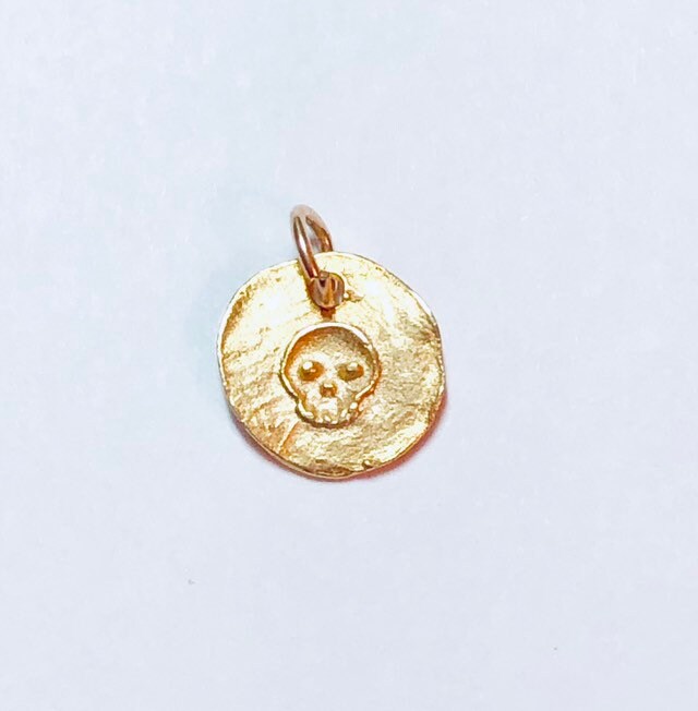 Gold Skull Charm, Skull Pendant, Skull Necklace, Gold Charm, Pewter, Charm Bracelet, Pewter Charm, Gold Skull