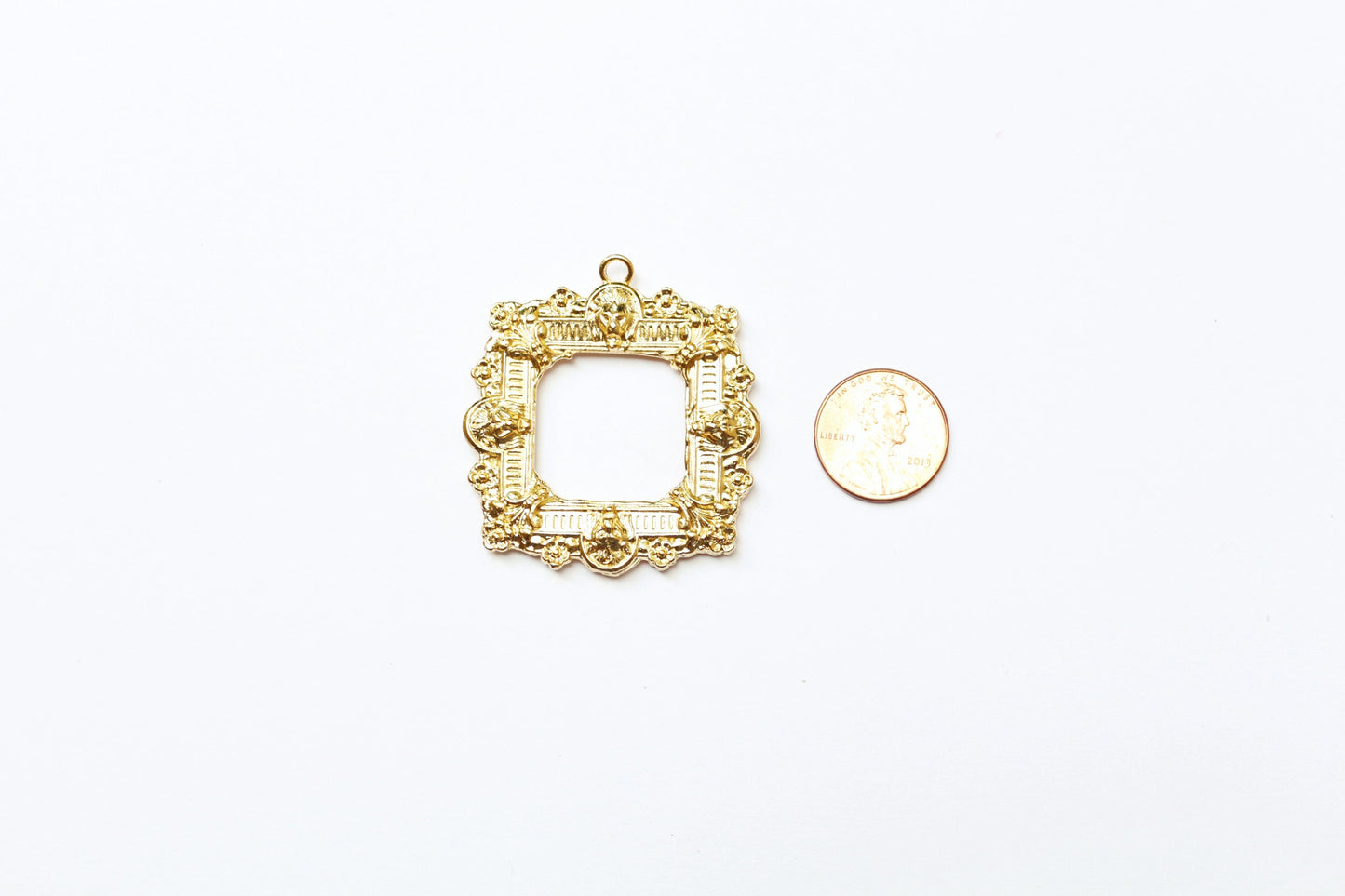 Gold Britannium Lion Head Square Component, Pewter Component, Jewelry Making, Jewelry Supply, Jewelry Making, Lion Finding, Lion Charm