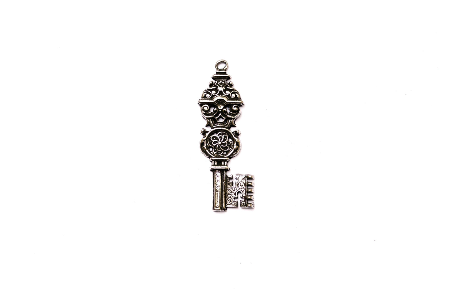 Gold Key Charm, Skeleton Key, Key Pendant, Key Jewelry, Gold Key, Lock and Key, Vintage Charm, Steampunk Charm, Vintage Jewelry, Finding