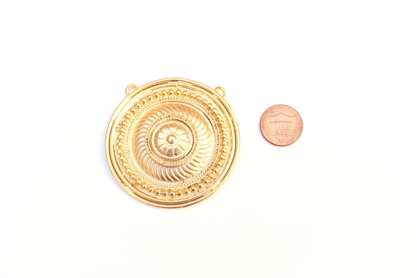 Gold Medallion Pendant, Shield Pendant, Large Pendant, Gold Statement Pendant, Statement Pendant, Jewelry Making, Disk Pendant, Antique Disk