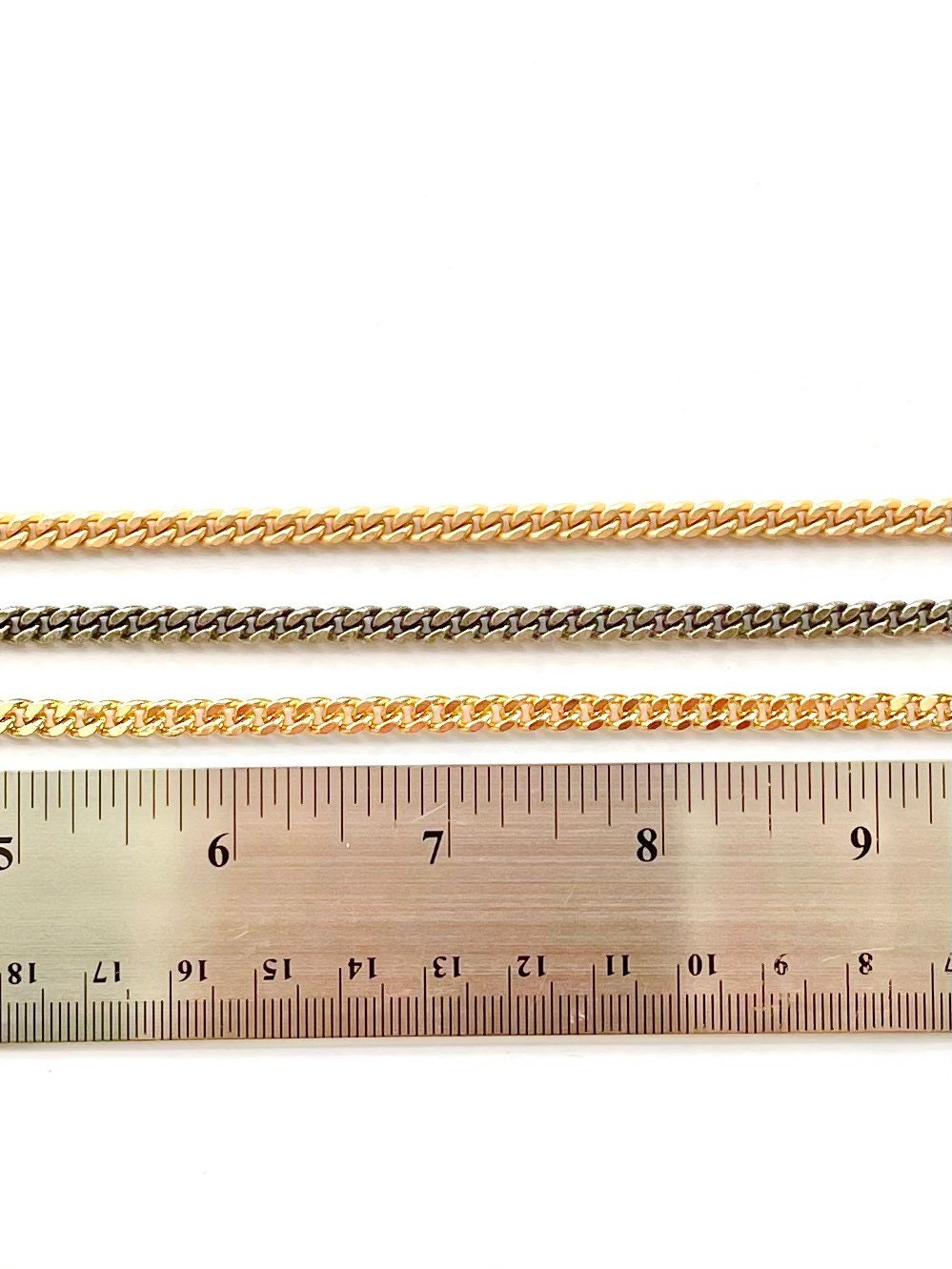 Medium Curb Chain, Flattened Curb Chain, Chain by the Foot, Gold Chain, Silver Chain, Jewelry Design, Wholesale Chain, Bulk Chain