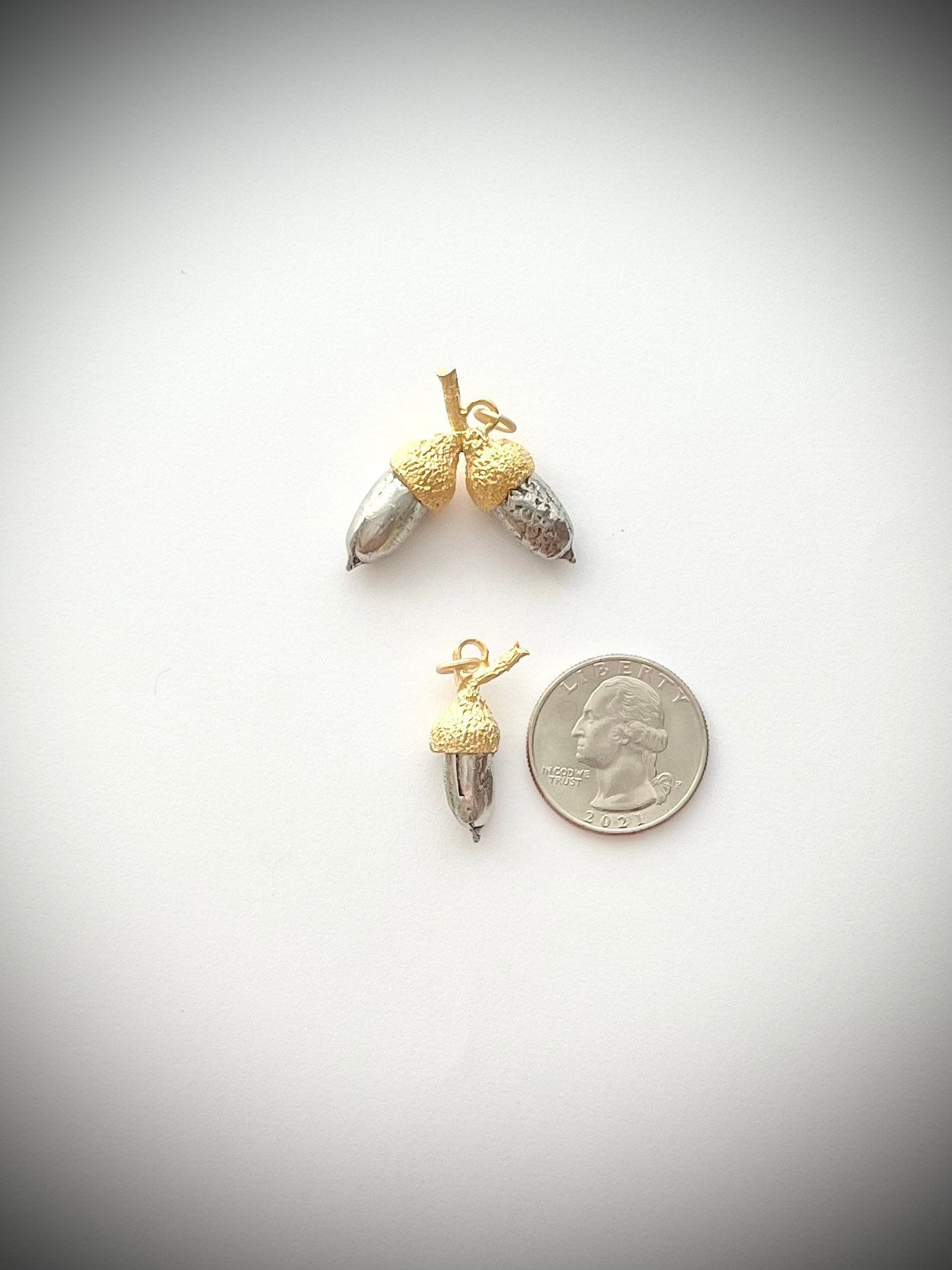 Acorn Pendant, Acorn Necklace, Fall Charm, Silver Charm, Charm Bracelet, Jewelry Making, Pewter Charm, Nature Charm, Garden Jewelry