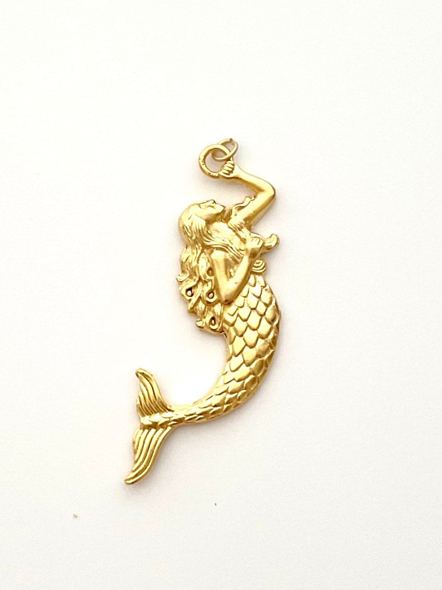 Little Mermaid Statement Necklace, Gold Chain Necklace, Ocean Necklace, Beach Jewelry, Beach Necklace, Adjustable Necklace, Multi Strand