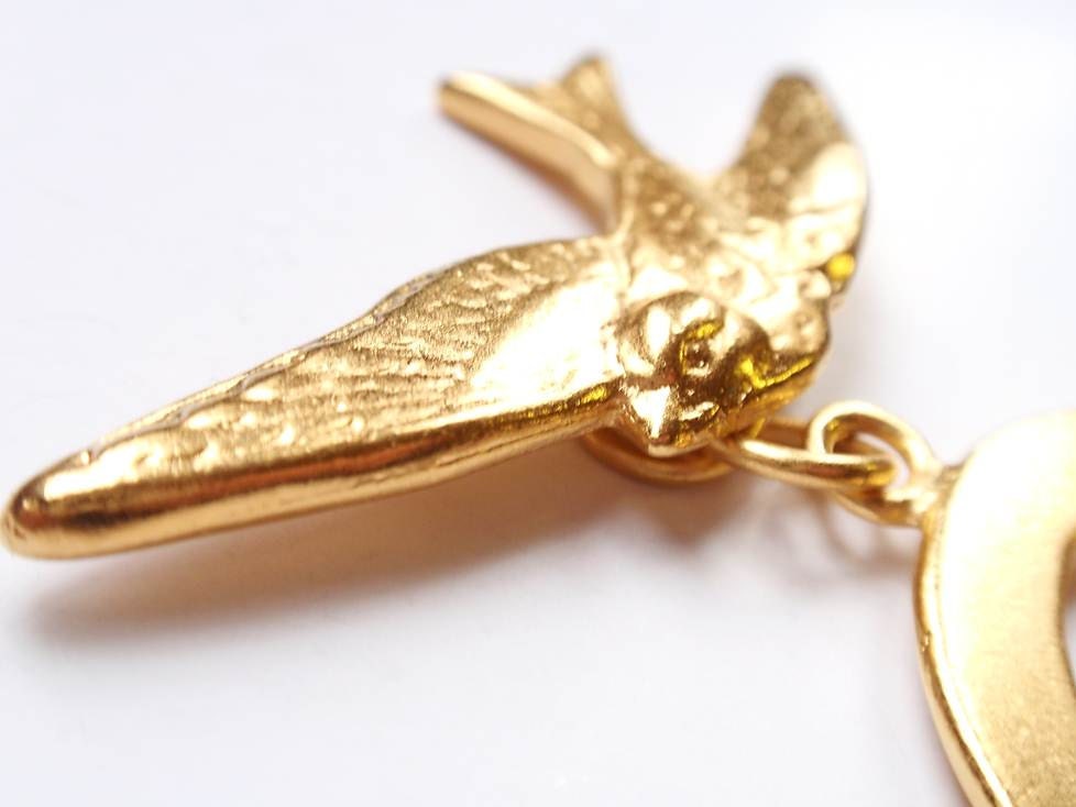 Gold Toggle Clasp, Gold Clasp, Swallow Necklace, Swallow Charm, Statement Necklace, Bird Toggle, Gold Finding