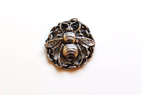 Bee Pendant, Bee Charm, Gold Bee, Bee Charmer, Vintage Button, Britannium Bee Pendant, Bumblebee Charm, Bug Charm, Jewelry Making