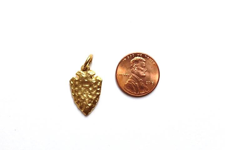 Gold Arrowhead Charm, Gold Arrowhead, Tribal Jewelry, Indian Pendant, Seminole, FSU, Native American Charm, Arrow Charm, Jewelry Finding