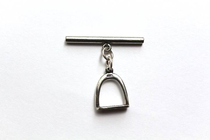 Gold Stirrup Toggle, Gold Toggle, Gold Clasp, Stirrup Clasp, Equestrian Charm, Equestrian Jewelry, Silver Clasp