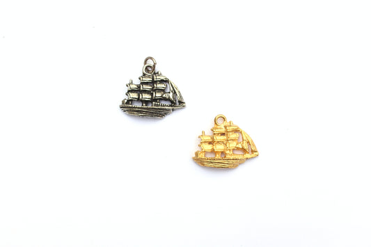 Pirate Ship Charm in Britannium – Nautical Adventure in Antique Replication