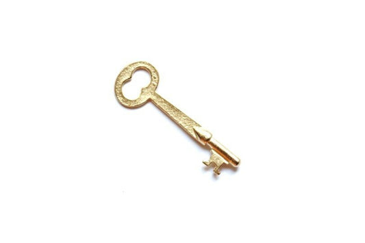 Gold Key Charm, Skeleton Key, Key Pendant, Key Jewelry, Gold Key, Lock and Key, Vintage Charm, Steampunk Charm, Vintage Jewelry, Finding