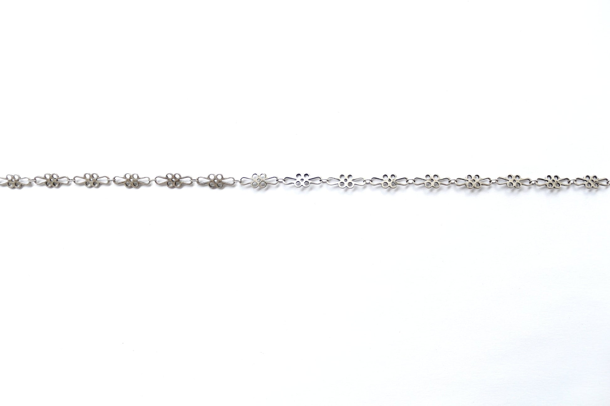 Bulk Chain, Brass Chain, Wholesale Jewelry Supply, Wholesale Chain, Link Chain, Chain by the Foot, Matte Gold Chain, Antique Silver Chain