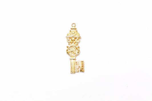 Gold Key Charm, Skeleton Key, Key Pendant, Key Jewelry, Gold Key, Lock and Key, Vintage Charm, Steampunk Charm, Vintage Jewelry, Finding