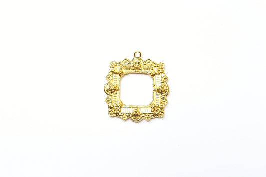 Gold Britannium Lion Head Square Component, Pewter Component, Jewelry Making, Jewelry Supply, Jewelry Making, Lion Finding, Lion Charm