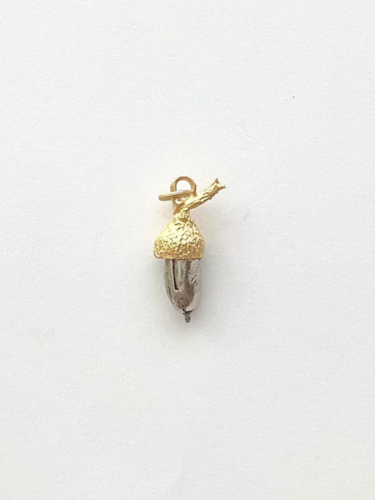 Acorn Pendant, Acorn Necklace, Fall Charm, Silver Charm, Charm Bracelet, Jewelry Making, Acorn Charm, Nature Charm, Garden Jewelry