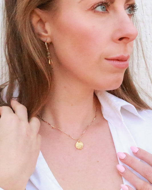 The Fleur Coin Necklace - Gold Floral Coin Chain Necklace, Pressed Flower Pendant, Pressed Flower Charm, Flower Necklace, Gold Flower Charm