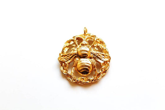 Coat button bee, Vintage Button, Large Bee, Gold Bee, Silver Bee, Antique Button